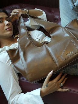 EN TOI - Victoria Brown Tote Bag