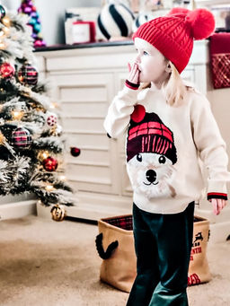 CHERRY CRUMBLE BY NITT HYMAN - Off White Dog Knitted Sweater