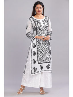 CLUB LOOM - Zainab Chikankari Kota Kurta