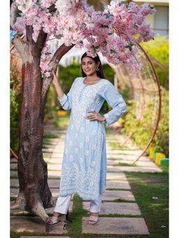 CLUB LOOM - Apsara Chikankari Muslin Kurta
