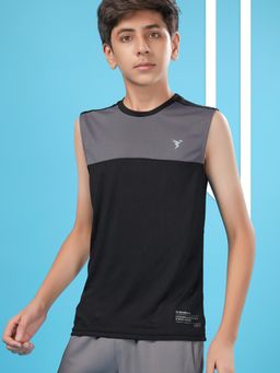 Technosport - Boys TECHNOCOOL+ Colorblock Slim Fit Round Neck Sports T-shirt Black