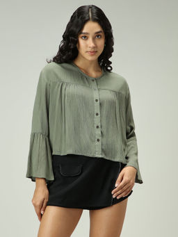 Outzidr - Olive Cotton Basic Cropped V Neck Street Style Top