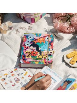 Alicia Souza - 2025 Planner & Weekly Planner (Set Of 7)
