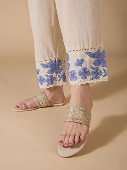 Inc.5 - Womens Cream Ethnic Embroidered One Toe Flat Slip-On