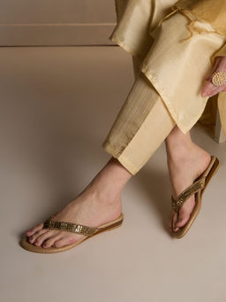 Inc.5 - Womens Golden Ethnic Embellished T-Strap Flat Slip-On Sandals