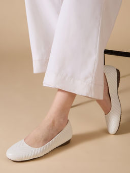 Inc.5 - Womens White Casual Solid Round Toe Flat Ballerina