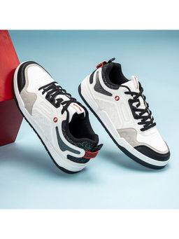 Red Tape - Men Colorblocked Black Lifestyle Sneakers