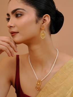 Voylla - White Brass Gold Plated Traditional Jewellery Set