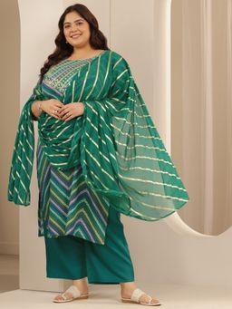 Extra love by Libas - Plus Size Women Plus Size Rama Green Kurta With Pant