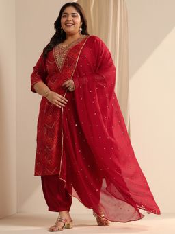 Extra love by Libas - Plus Size Women Red Bandhani Straight Kurta with Salwar and Dupatta (Set of 3)