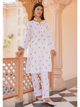 HOUSE OF KARI - In Cotton Chikankari Kurta and Pant- White (Set of 2)