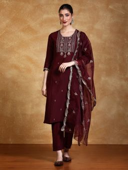 Varanga - Maroon Round Neck Straight Fit Kurta With Pant And Dupatta (Set of 3)