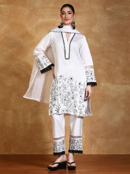 Varanga - White Thread Embroidered Kurta With Pant And Dupatta (Set of 3)