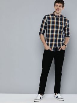 The Indian Garage Co - Men Slim Fit Checkered Full Sleeves Cutaway Collar Casual Shirt - Navy Blue