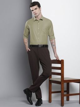 The Indian Garage Co - Men Slim Fit Solid Full Sleeves Cutaway Collar Formal Shirt - Olive