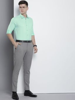 The Indian Garage Co - Men Slim Fit Solid Full Sleeves Cutaway Collar Formal Shirt - Green