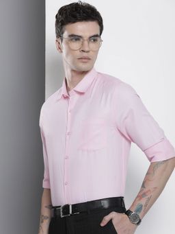 The Indian Garage Co - Men Slim Fit Solid Full Sleeves Cutaway Collar Formal Shirt - Pink