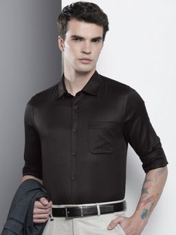 The Indian Garage Co - Men Slim Fit Solid Full Sleeves Cutaway Collar Formal Shirt - Black