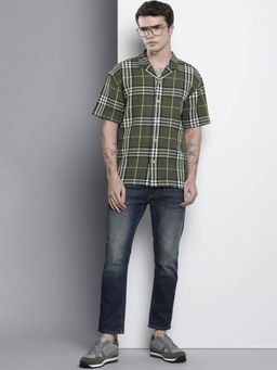 The Indian Garage Co - Men Relaxed Fit Checkered Half Sleeves Cuban Collar Resort Wear Shirt - Green