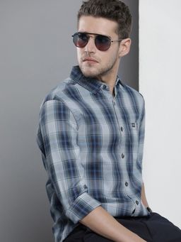 The Indian Garage Co - Men Regular Fit Checkered Full Sleeves Cutaway Collar Casual Shirt - Blue
