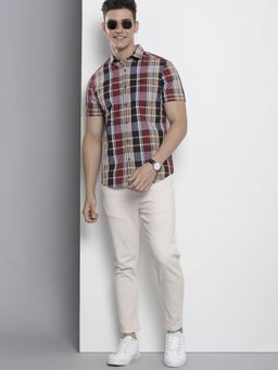 The Indian Garage Co - Men Slim Fit Checkered Half Sleeves Cutaway Collar Casual Shirt - Navy Blue