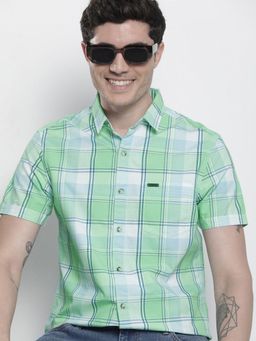 The Indian Garage Co - Men Slim Fit Checkered Half Sleeves Cutaway Collar Casual Shirt - Green