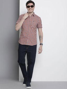 The Indian Garage Co - Men Slim Fit Checkered Half Sleeves Cutaway Collar Casual Shirt - Orange