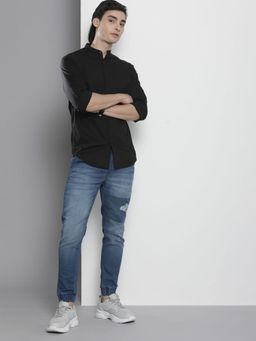 The Indian Garage Co - Men Regular Fit Solid Full Sleeves Mandarin Collar Casual Shirt - Black