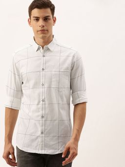 The Indian Garage Co - Men Slim Fit Checkered Full Sleeves Spread Collar Casual Shirt - White