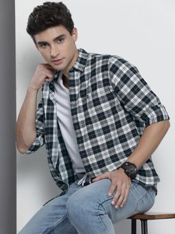 The Indian Garage Co - Men Slim Fit Checkered Full Sleeves Spread Collar Casual Shirt - Navy Blue