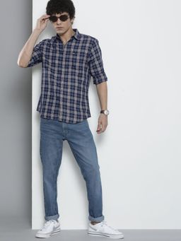 The Indian Garage Co - Men Regular Fit Checkered Full Sleeves Cutaway Collar Casual Shirt - Navy Blue