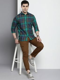 The Indian Garage Co - Men Regular Fit Checkered Full Sleeves Cutaway Collar Casual Shirt - Blue