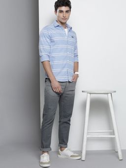 The Indian Garage Co - Men Slim Fit Striped Full Sleeves Spread Collar Casual Shirt - Blue