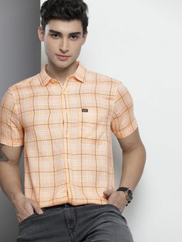 The Indian Garage Co - Men Slim Fit Checkered Half Sleeves Spread Collar Casual Shirt - Orange