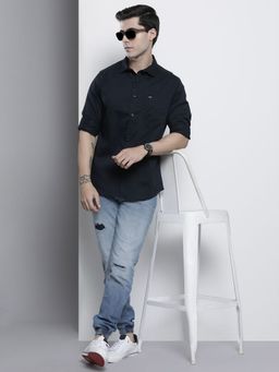 The Indian Garage Co - Men Slim Fit Solid Full Sleeves Spread Collar Casual Shirt - Navy Blue