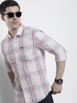 The Indian Garage Co - Men Regular Fit Checkered Full Sleeves Cutaway Collar Casual Shirt - White