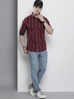 The Indian Garage Co - Men Regular Fit Striped Full Sleeves Cutaway Collar Casual Shirt - Maroon