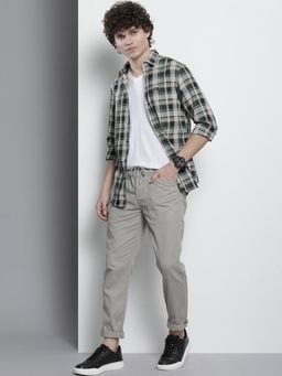 The Indian Garage Co - Men Regular Fit Checkered Full Sleeves Cutaway Collar Casual Shirt - Green