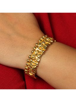 ARVINO - Gold Kesariya Cuff Bangle
