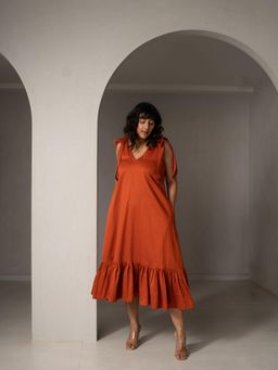 WHY SO BLUE - Terra Tie Rust Dress