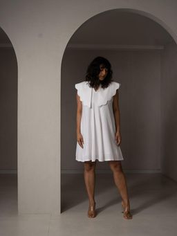 WHY SO BLUE - Amal Linen Collar White Dress