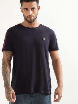 GANT - Shoulder Tape Round Neck Pure Cotton T-Shirt