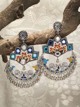 Moedbuille - Multi-Color Brass Silver Plating Contemporary Earrings