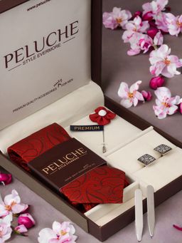 PELUCHE - Uptown Surprise Gift Box For Men