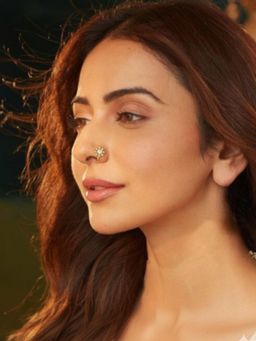 Accessher - Oxidized Gold Floral Clip On Nose Pin with Stone Center