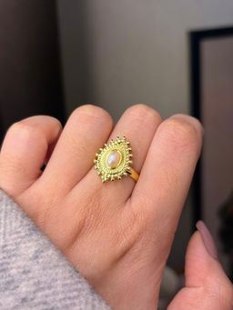 ISHKAARA - Gold Plated Royal Pearl Ring