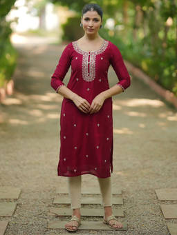 Libas - Maroon Ethnic Motifs Zari Embroidered Straight Kurta with Lining