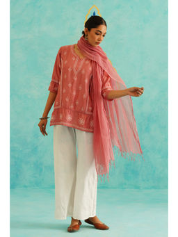 SAAYA THE LABEL - Womens Embroidered Comfortable Mauve Kurti with Pant and Dupatta (Set of 3)