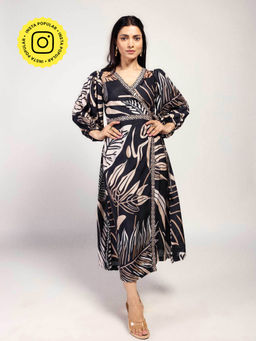 Poppi - Womens Black Noir Printed Maxi Dress