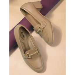Bata - Women Casual Loafers Beige
